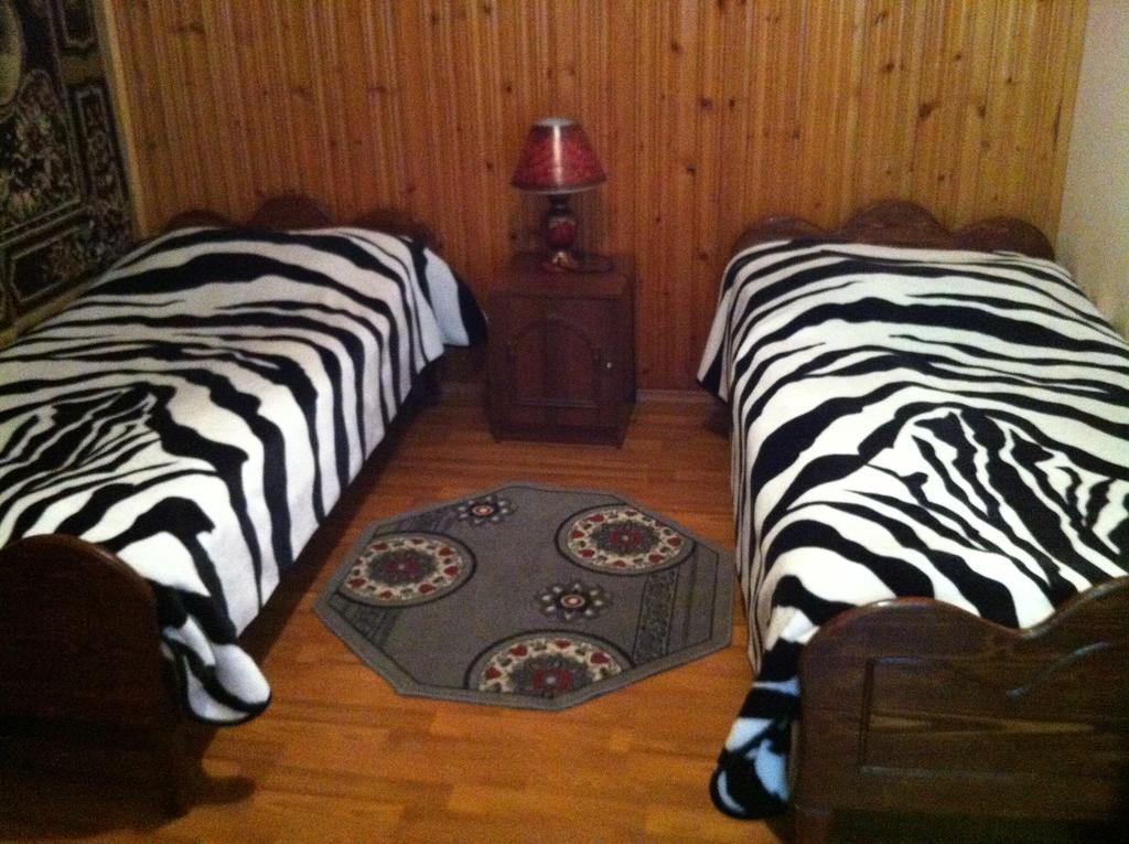 Guest House Nana In Mestia Eksteriør billede